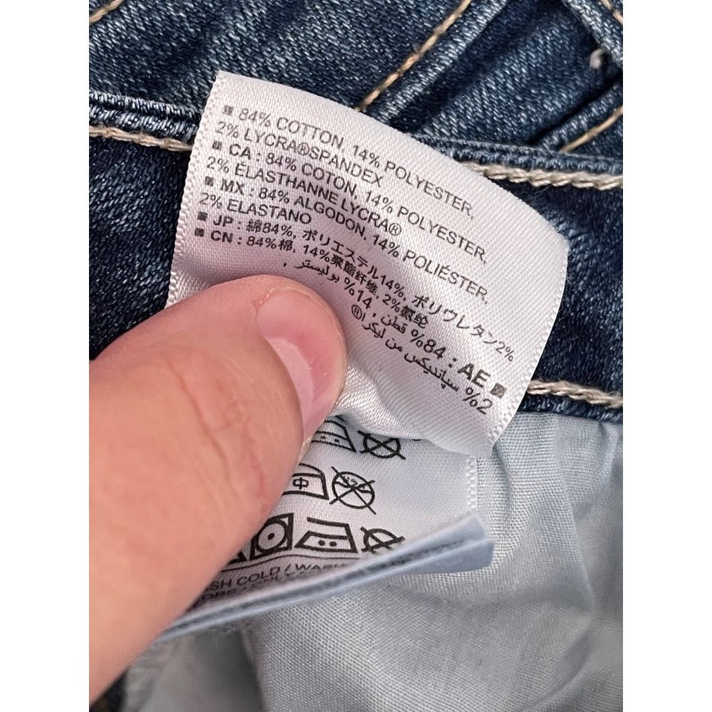 Old Navy Women's Dark Wash Straight Jeans - Picture 13 of 13